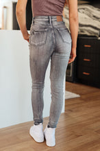 Load image into Gallery viewer, JUDY BLUE Hadley High Rise Control Top Release Hem Skinny