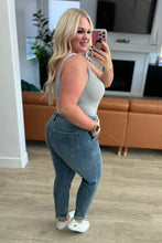 Load image into Gallery viewer, Judy Blue Payton Pull On Denim Joggers in Medium Wash