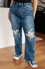 Load image into Gallery viewer, Judy Blue Rose High Rise 90's Straight Jeans in Dark Wash