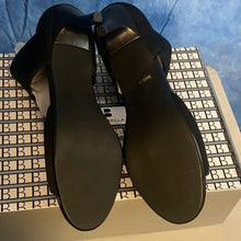 Load image into Gallery viewer, New Elegant Black Women's Heels sz 7, SL1-128s003