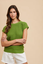 Load image into Gallery viewer, Annie Wear Round Neck Short Sleeve Sweater