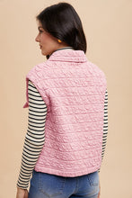 Load image into Gallery viewer, Annie Wear Texture Quilted Snap Down Vest Coat