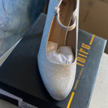 Load image into Gallery viewer, IDIFU Women's Sparkling Silver Heels, 13G-136S002