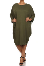 Load image into Gallery viewer, Moa Collection Solid 3/4 sleeve short midi dress