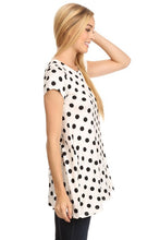 Load image into Gallery viewer, Moa Collection Polka dot printed tunic top