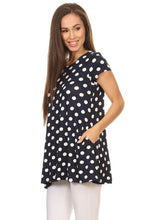 Load image into Gallery viewer, Moa Collection Polka dot printed tunic top