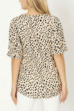 Load image into Gallery viewer, Nuvi Apparel Leopard V neck blouse