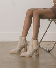 Load image into Gallery viewer, KKE Originals OASIS SOCIETY Esmee - Chelsea Boot Heel