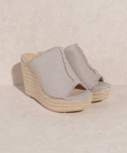 Load image into Gallery viewer, KKE Originals OASIS SOCIETY Bliss - Distressed Linen Wedge