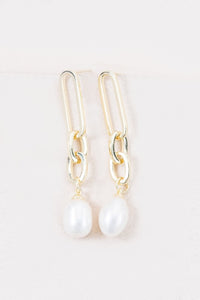 Lovoda Secured Pearl Drop Earrings