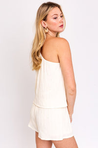 Gilli SLEEVELESS ONE SHOULDER LAYERED TOP ROMPER