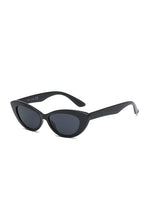 Load image into Gallery viewer, Women Round Retro Cat Eye Fashion Sunglasses