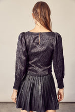 Load image into Gallery viewer, Mustard Seed ANIMAL PRINT SHIRRING TOP