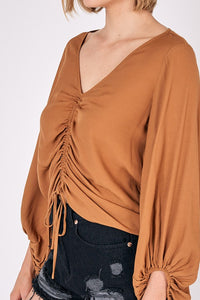 Mustard Seed FRONT TIE SHIRRING TOP