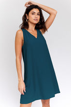 Load image into Gallery viewer, Gilli SLEEVELESS V-NECK DRESS