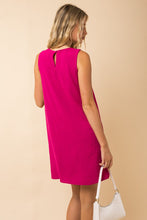 Load image into Gallery viewer, Gilli SLEEVELESS V-NECK DRESS