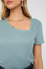 Load image into Gallery viewer, Gilli SHORT SLEEVE ASYMMETRICAL TOP