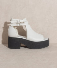 Load image into Gallery viewer, KKE Originals OASIS SOCIETY Elizabeth - Platform Strapped Sandal