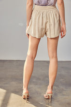 Load image into Gallery viewer, Mustard Seed SHIRRED WIDE WAISTBAND SHORTS