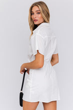 Load image into Gallery viewer, LE LIS HALF SLEEVE SHIRT MINI DRESS