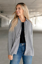 Load image into Gallery viewer, Andree By Unit Mixed Houndstooth Button Up Top