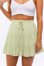 Load image into Gallery viewer, LE LIS TIERED MINI SKIRT