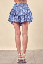 Load image into Gallery viewer, Mustard Seed DIZZY FLORAL PRINTED TIERED SKORTS