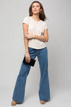 Load image into Gallery viewer, Gilli S/S Back Button Down Rib Top