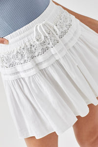 TRIM LACE WITH FOLDED DETAIL SKIRT