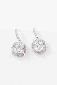 Lovoda Soigne Drop Earrings