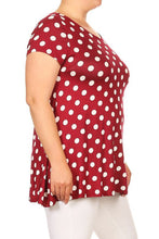 Load image into Gallery viewer, Moa Collection Plus size Polka dot tunic top in a loose fit