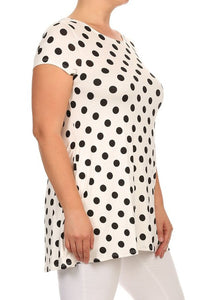 Moa Collection Plus size Polka dot tunic top in a loose fit