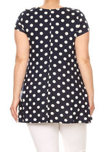 Load image into Gallery viewer, Moa Collection Plus size Polka dot tunic top in a loose fit