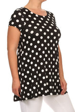 Load image into Gallery viewer, Moa Collection Plus size Polka dot tunic top in a loose fit