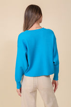 Load image into Gallery viewer, Lumiere SOLID DROP SHOULDER V NECK TOP