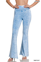 Load image into Gallery viewer, ZENANA ACID WASH HIGH WAIST RAW EDGE HEM PANTS