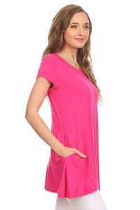 Moa Collection Knit tunic top in a relaxed fit with a round nec