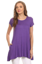 Load image into Gallery viewer, Moa Collection Knit tunic top in a relaxed fit with a round nec