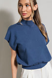 eesome Mock Neck Short Sleeve Top