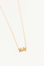 Load image into Gallery viewer, Lovoda Crab Charm Necklace