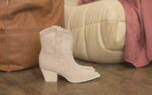 Load image into Gallery viewer, KKE Originals OASIS SOCIETY Cannes - Pearl Studded Western Boots