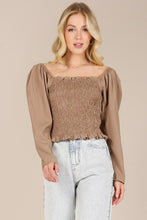 Load image into Gallery viewer, Lilou LS square neck smocking top