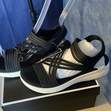 Load image into Gallery viewer, Black Strappy Sandals with White Soles, sz 8, 13C-135S004