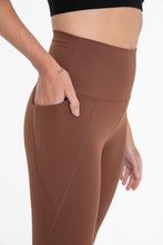 Load image into Gallery viewer, Mono B Tapered Band Essential Solid Highwaist Leggings