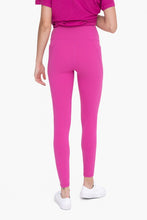 Load image into Gallery viewer, Mono B Tapered Band Essential Solid Highwaist Leggings