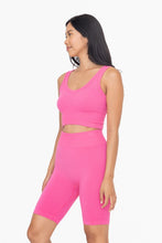 Load image into Gallery viewer, Mono B Ribbed Seamless Cropped Tank Top