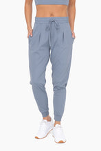 Load image into Gallery viewer, Mono B Solid Pleated Front Joggers