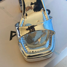 Load image into Gallery viewer, Aldo Silver High Block Heel, sz 6.5, SL1-137s004