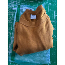 Load image into Gallery viewer, Fleece Crewneck Long Sleeve Pullover Sweatshirt, Size XS, 12H-190T002