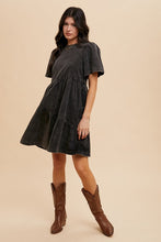 Load image into Gallery viewer, Annie Wear Mineral Washed Round Neck Short Sleeve Denim Dress